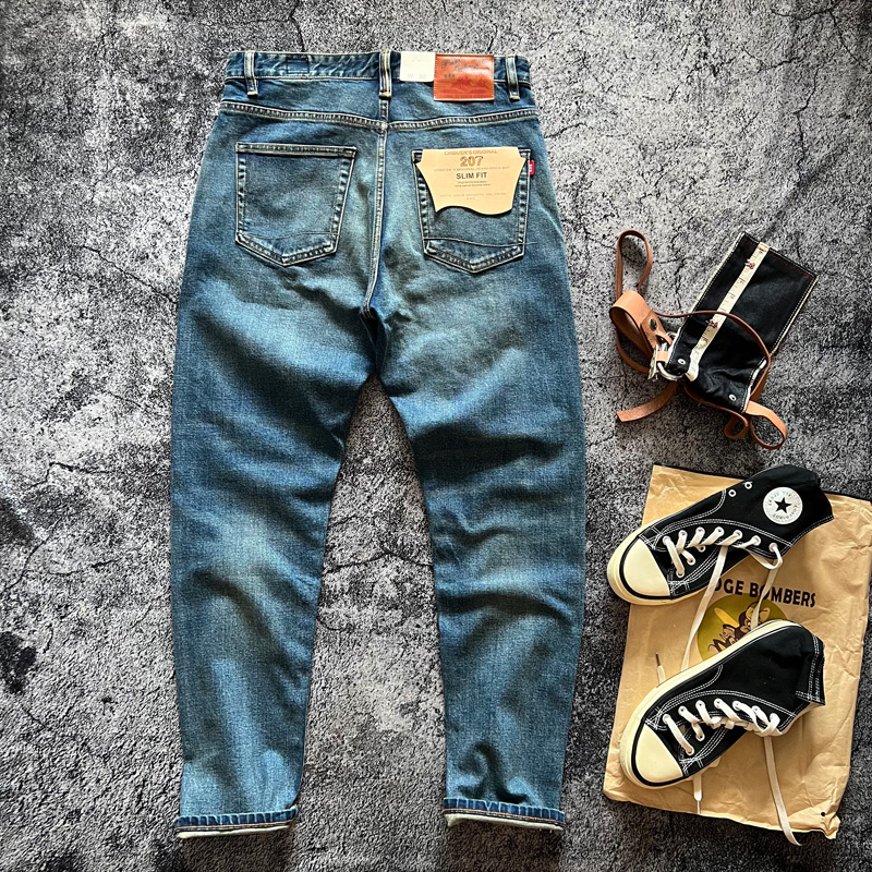 14オンスレッドイヤーアメリカンクラシックフィットストレート - Levis Jeans 501 のレビューと価格